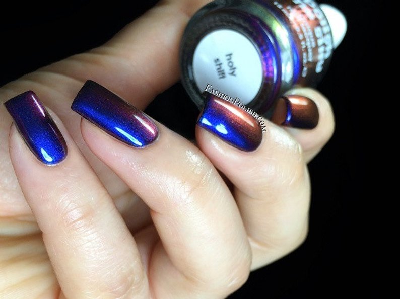 color shifting multichrome nail polish