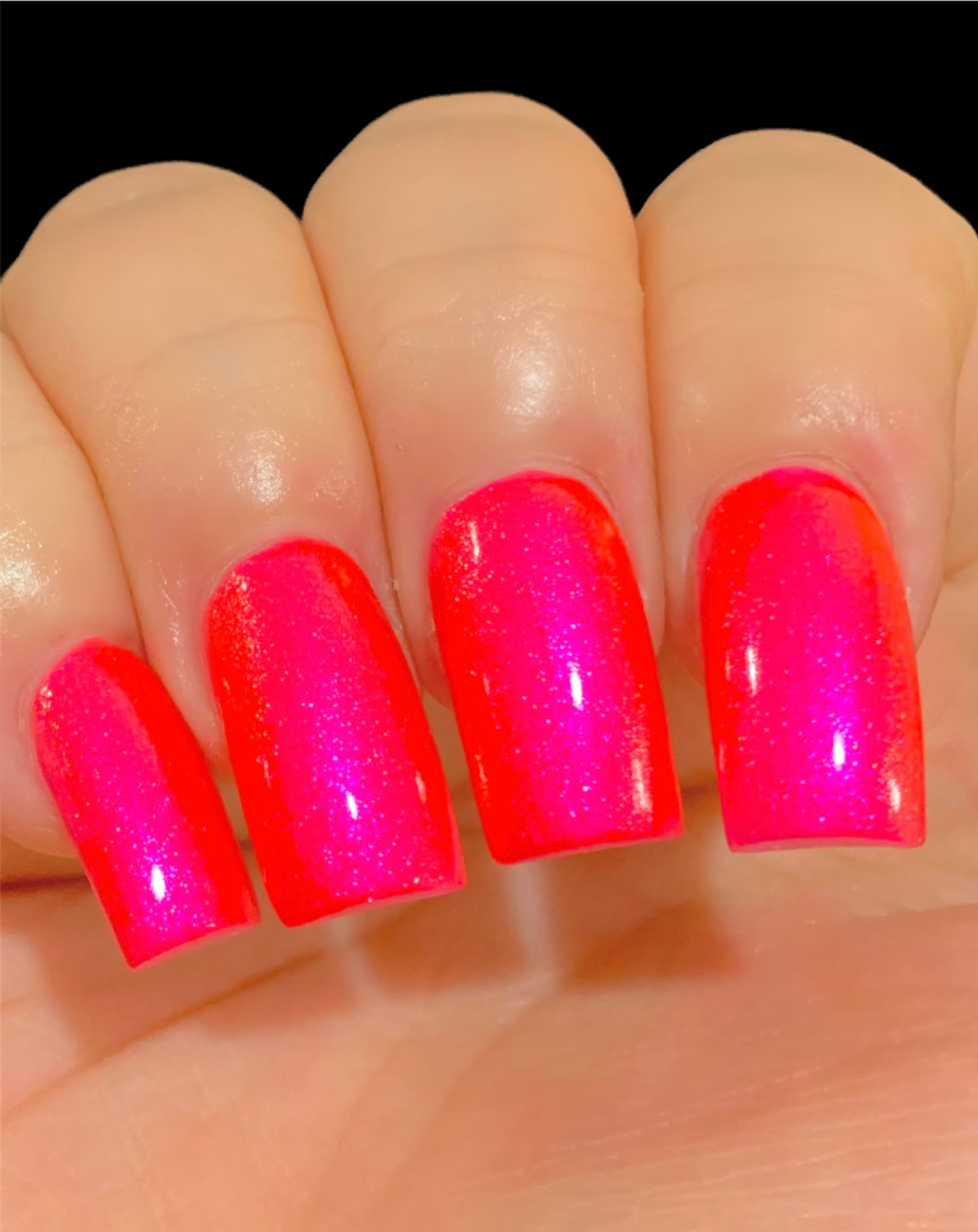 Malibu Fine Hot Neon Pink Glitter